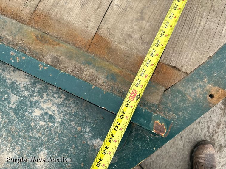 image for item KU9903 2018 Towmaster TC12D  equipment trailer