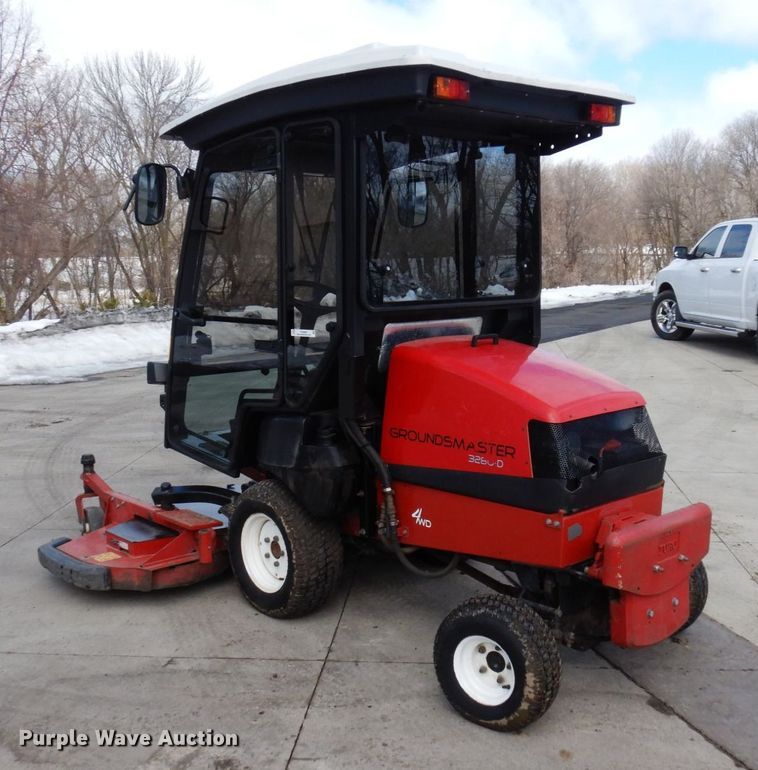 image for item KU9904 2015 Toro Groundsmaster 3280D  lawn mower