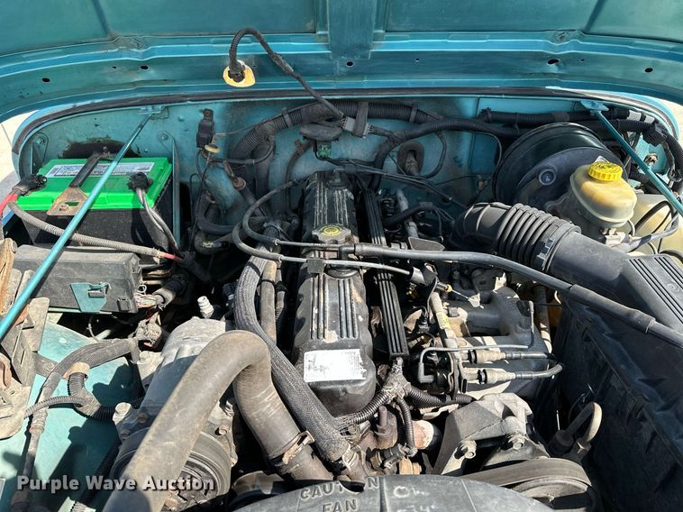 image for item KU9905 1995 Jeep Wrangler  SUV