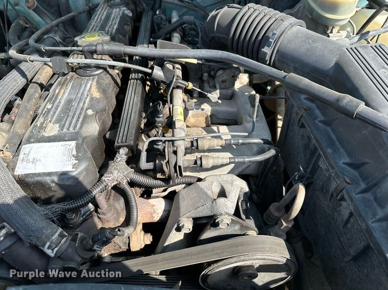 image for item KU9905 1995 Jeep Wrangler  SUV