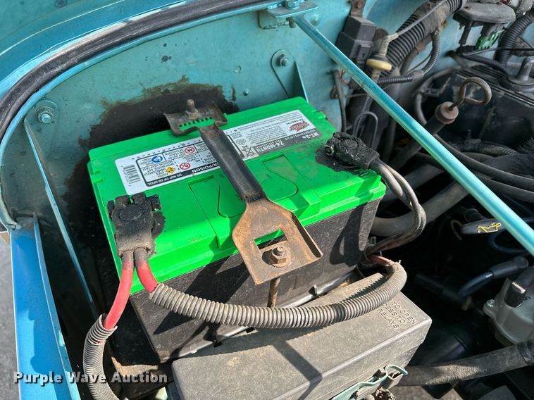 image for item KU9905 1995 Jeep Wrangler  SUV