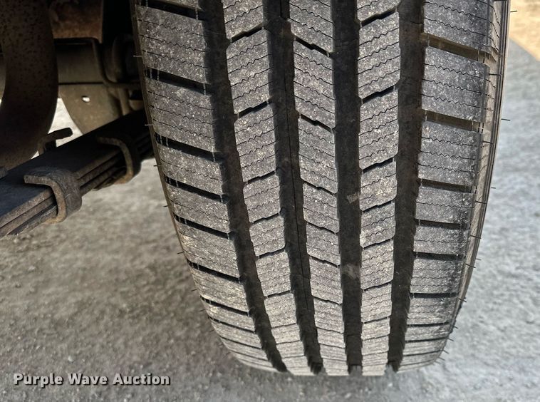 image for item KU9905 1995 Jeep Wrangler  SUV