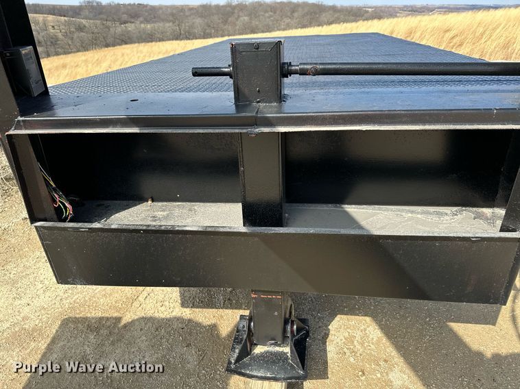 image for item KU9906 1973 Redi Haul  equipment trailer