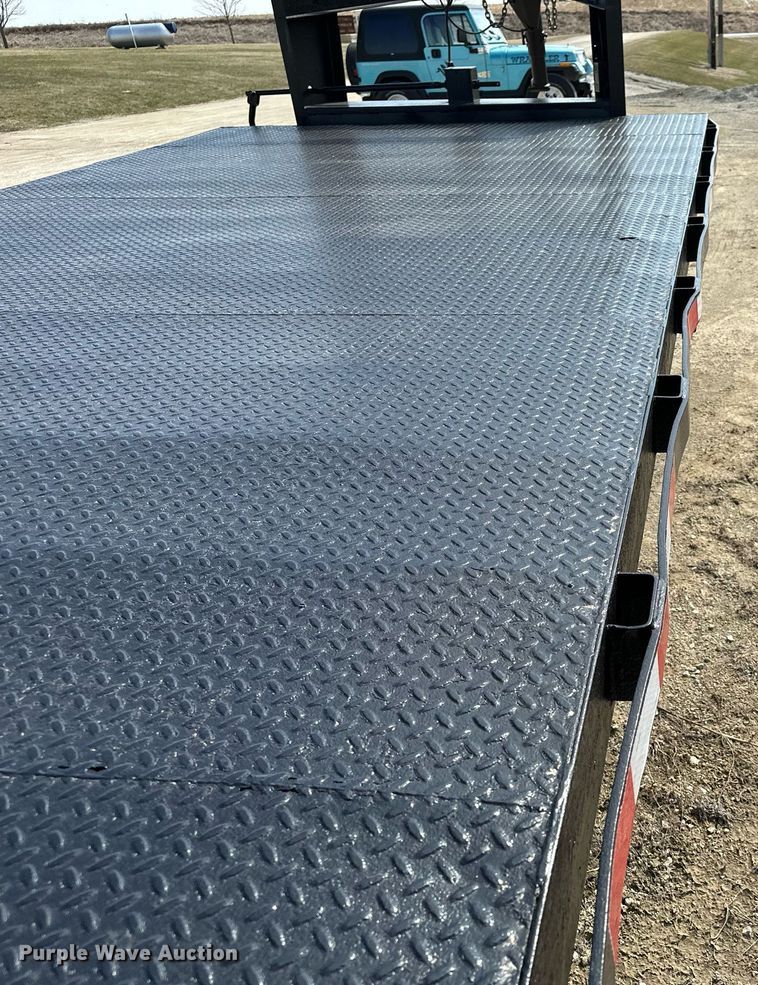 image for item KU9906 1973 Redi Haul  equipment trailer