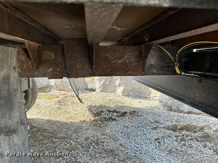 image for item KU9906 1973 Redi Haul  equipment trailer