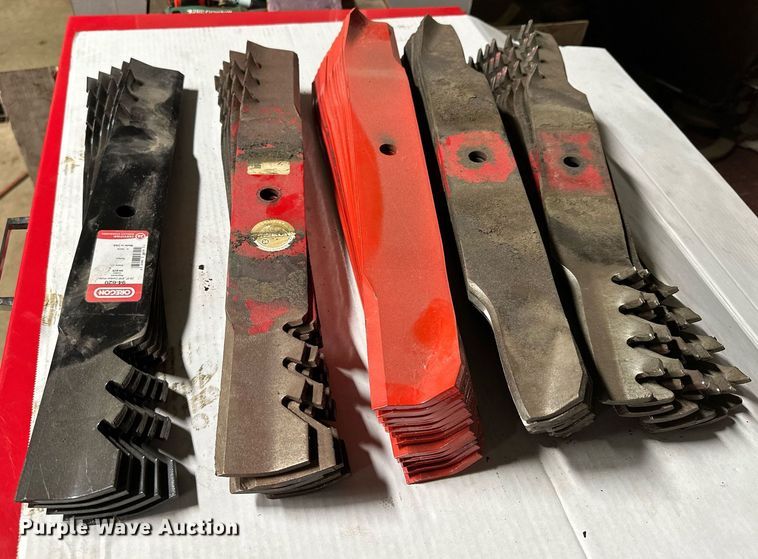 image for item KU9913 Toro Groundsmaster 580D  lawn mower