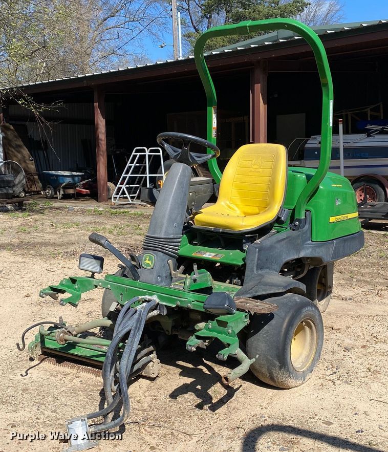 image for item KV9564 John Deere 2500B  reel mower