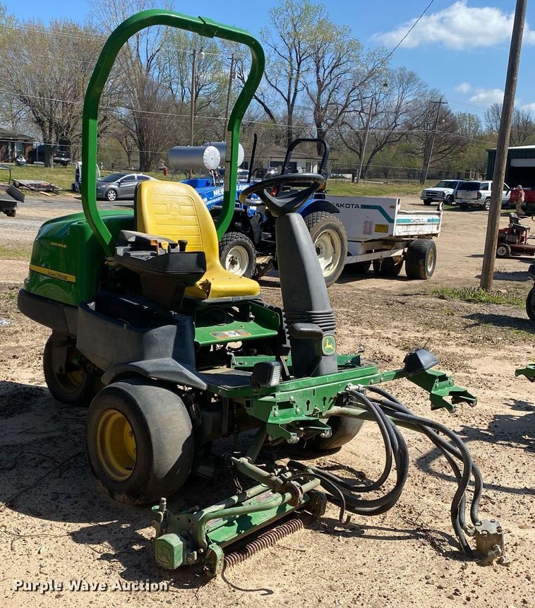 image for item KV9564 John Deere 2500B  reel mower