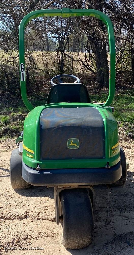 image for item KV9564 John Deere 2500B  reel mower
