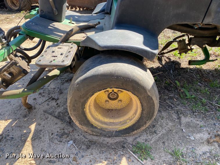 image for item KV9565 John Deere 2500B  reel mower
