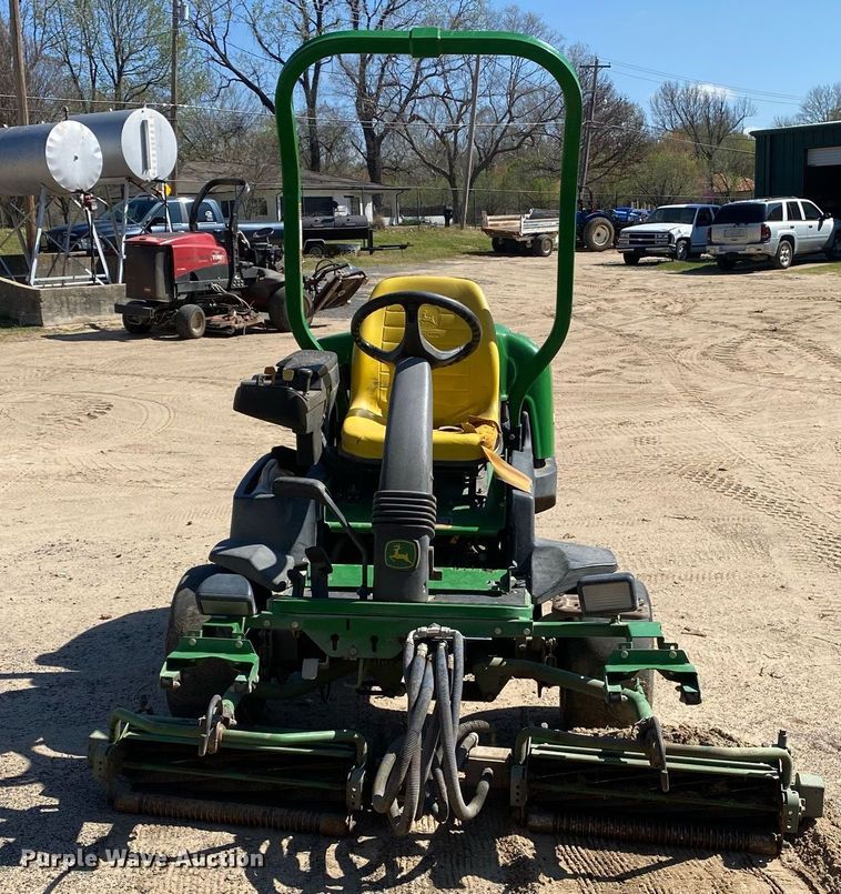 image for item KV9567 John Deere 2500B  reel mower