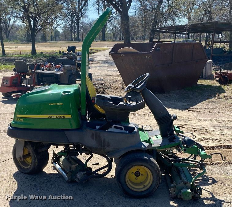 image for item KV9567 John Deere 2500B  reel mower