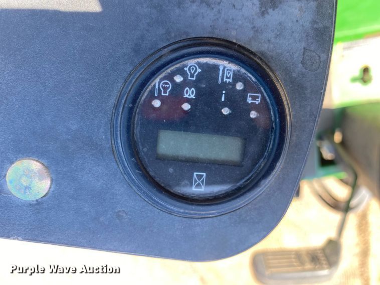 image for item KV9567 John Deere 2500B  reel mower