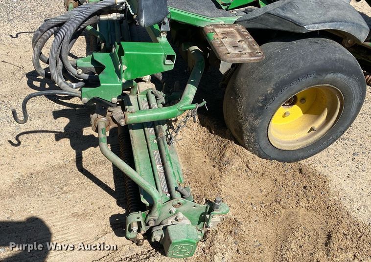 image for item KV9567 John Deere 2500B  reel mower