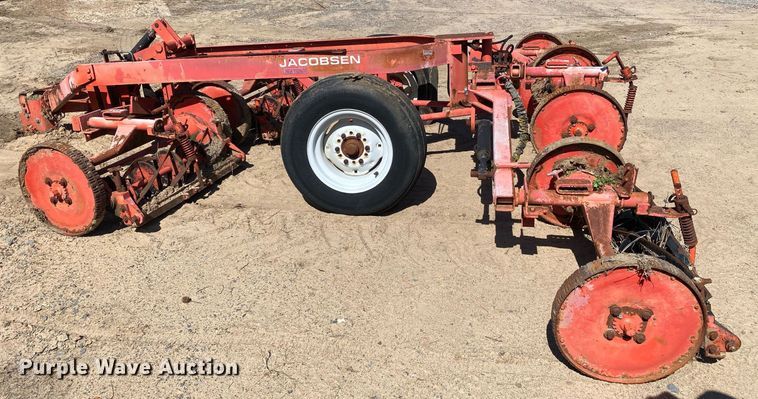 image for item KV9568 Jacobsen  reel mower