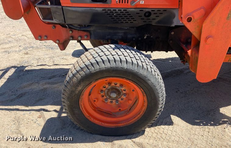 image for item KV9571 Kubota L4310E  tractor