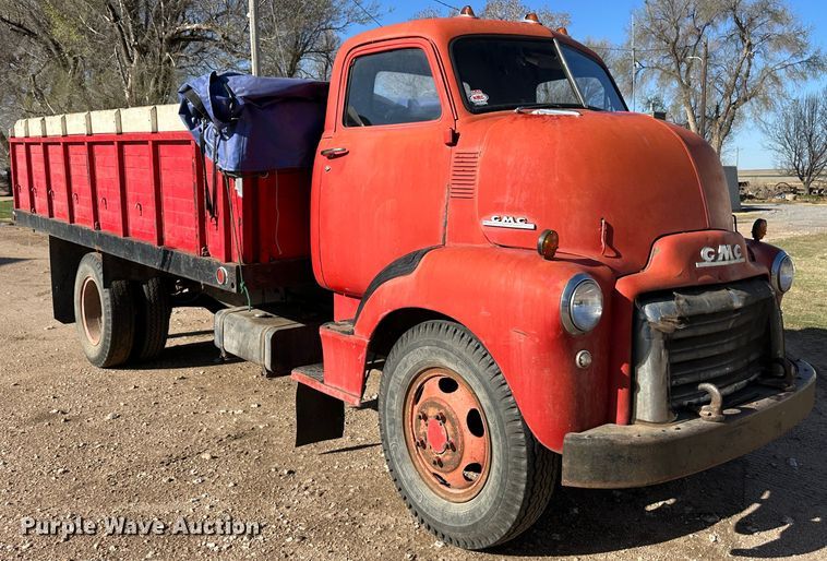image for item KX9176 1949 GMC  grain truck