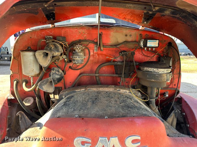 image for item KX9176 1949 GMC  grain truck