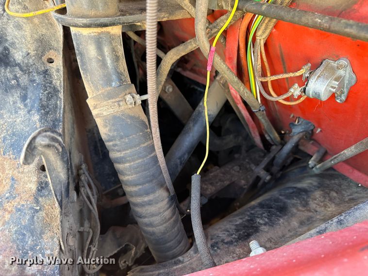 image for item KX9176 1949 GMC  grain truck