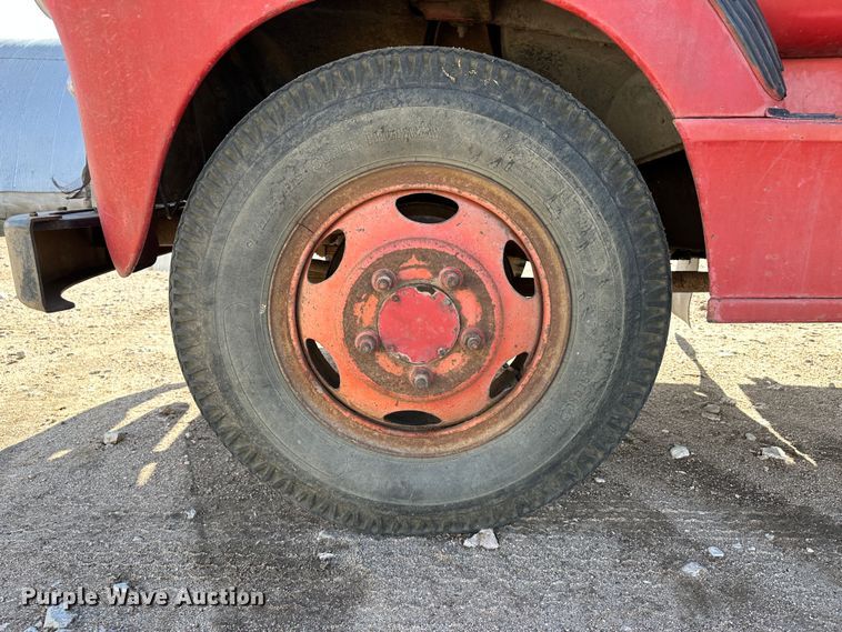 image for item KX9176 1949 GMC  grain truck