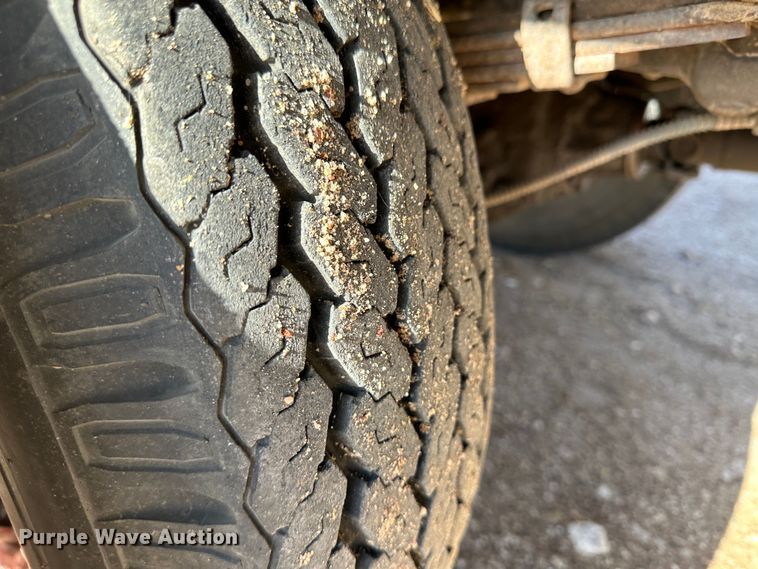 image for item KX9176 1949 GMC  grain truck