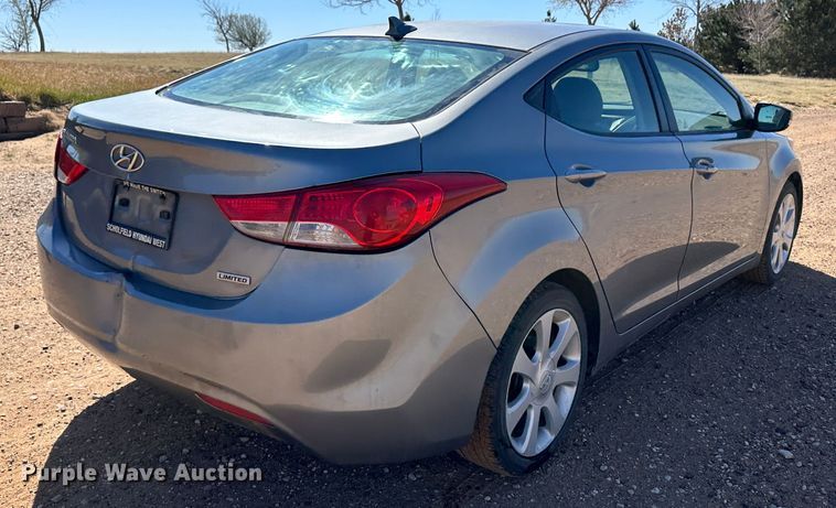 image for item KX9184 2013 Hyundai Elantra