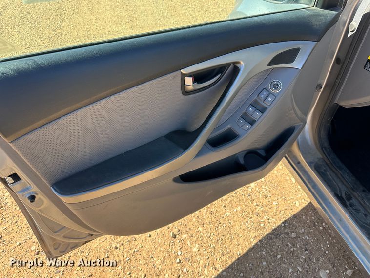 image for item KX9184 2013 Hyundai Elantra