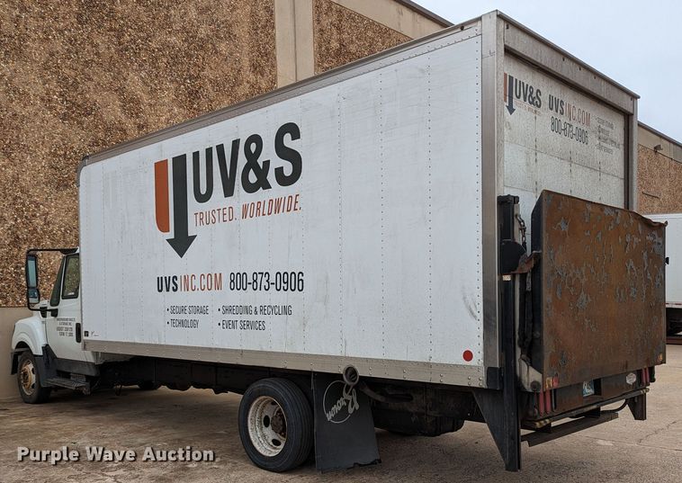 image for item LF9691 2015 International TerraStar  box truck