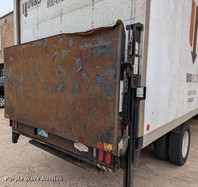 image for item LF9691 2015 International TerraStar  box truck