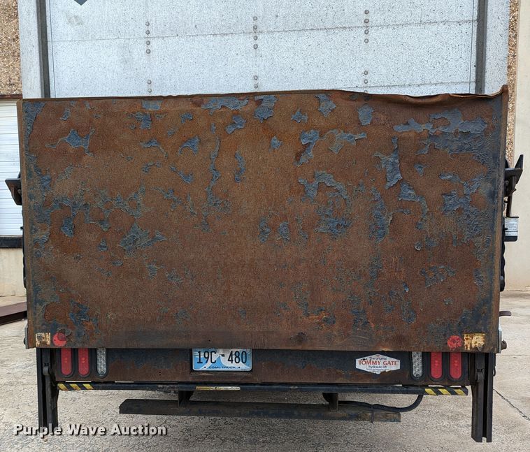 image for item LF9691 2015 International TerraStar  box truck