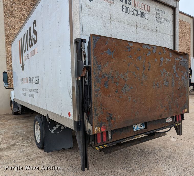 image for item LF9691 2015 International TerraStar  box truck