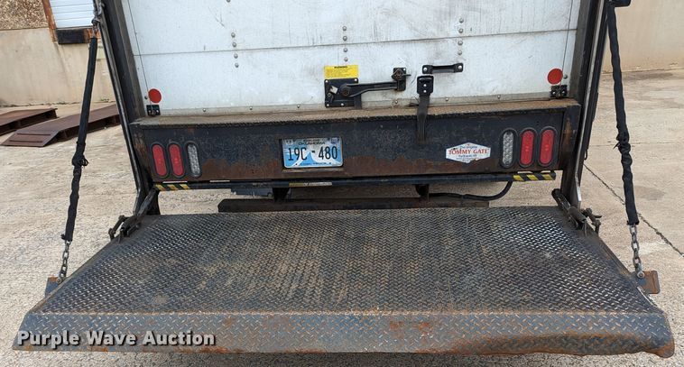 image for item LF9691 2015 International TerraStar  box truck