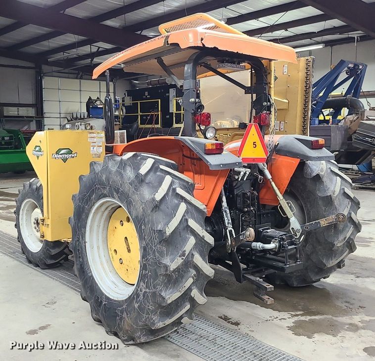 image for item LH9939 1997 AGCO Allis 5680  MFWD tractor