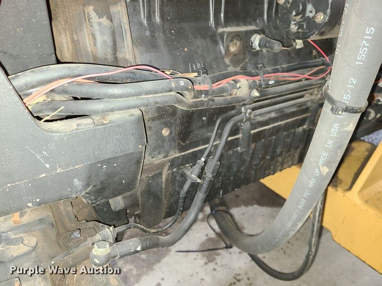 image for item LH9939 1997 AGCO Allis 5680  MFWD tractor