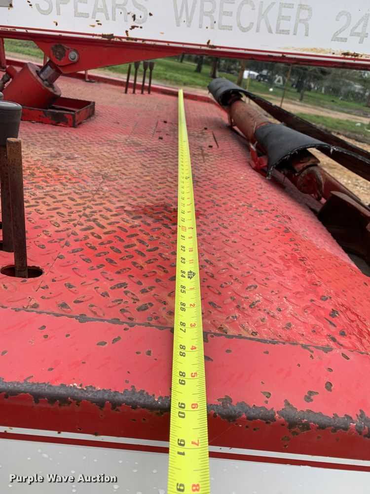 image for item LI9164 2001 Ford F450 Super Duty  tow truck