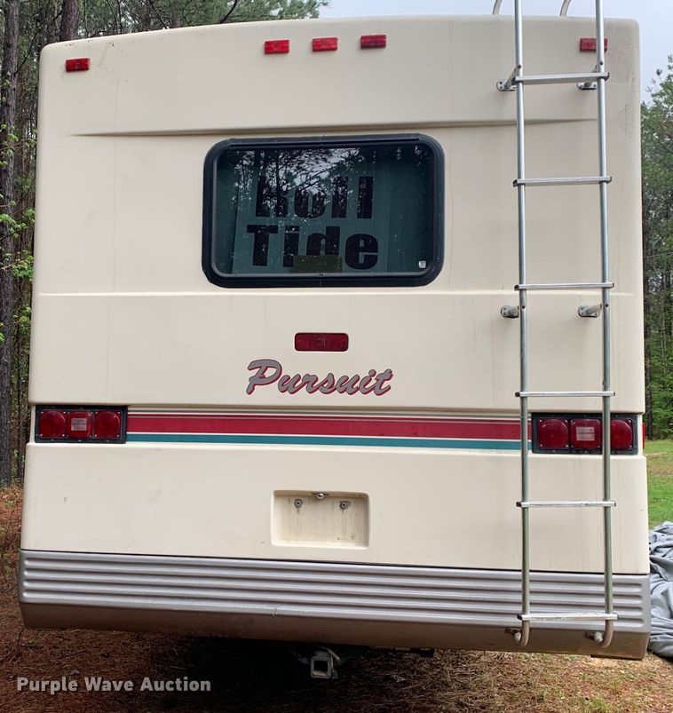 image for item LI9246 1994 Chevrolet Pursuit  RV