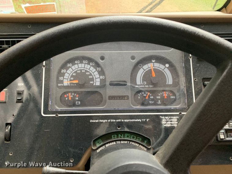 image for item LI9246 1994 Chevrolet Pursuit  RV