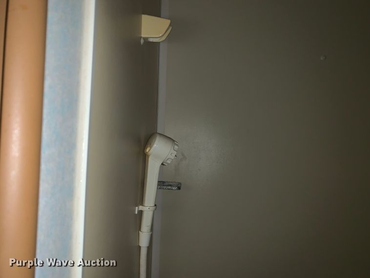 image for item LI9246 1994 Chevrolet Pursuit  RV