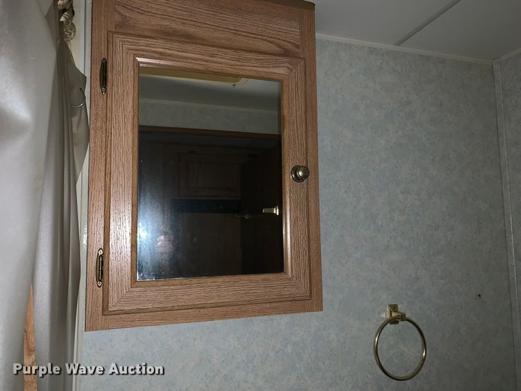 image for item LI9246 1994 Chevrolet Pursuit  RV