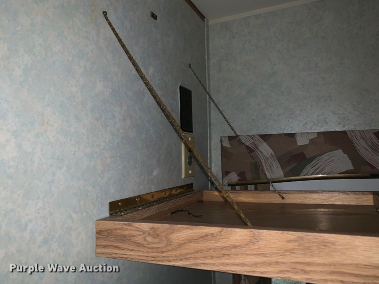 image for item LI9246 1994 Chevrolet Pursuit  RV