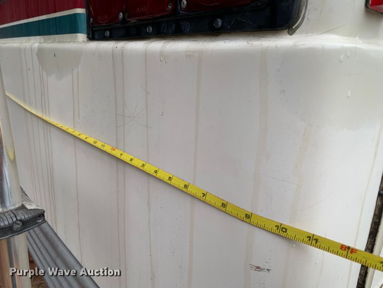 image for item LI9246 1994 Chevrolet Pursuit  RV