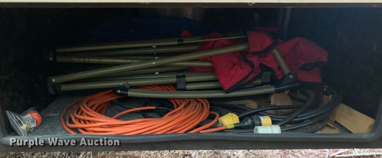 image for item LI9246 1994 Chevrolet Pursuit  RV