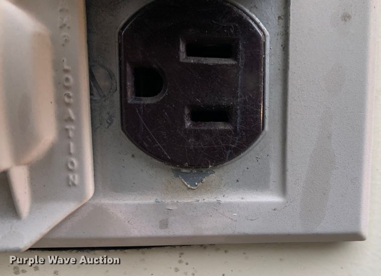 image for item LI9246 1994 Chevrolet Pursuit  RV