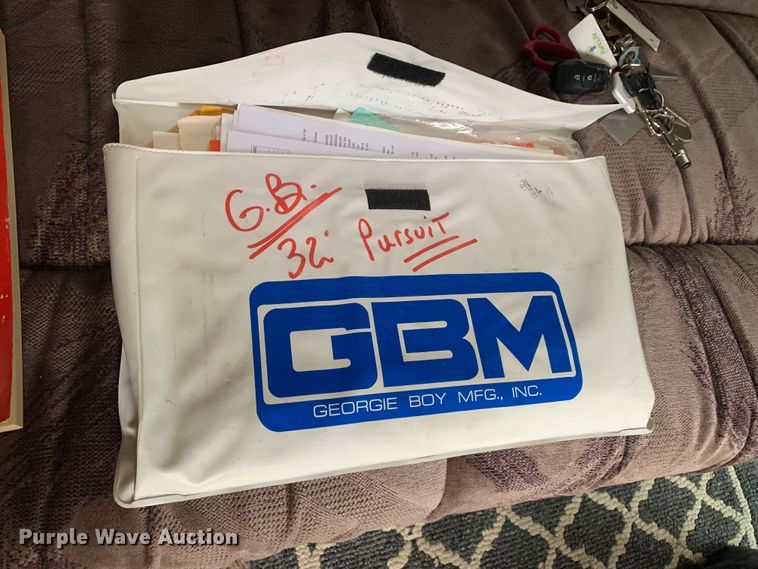 image for item LI9246 1994 Chevrolet Pursuit  RV