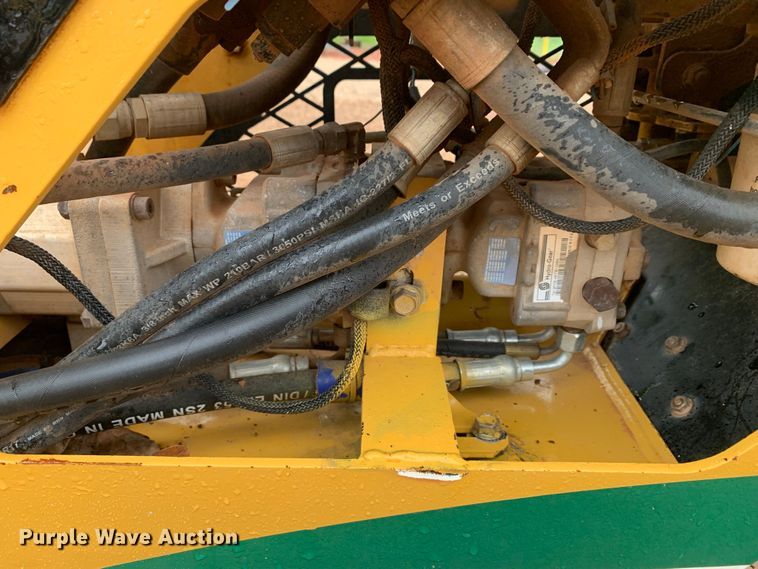 image for item LI9247 2010 Vermeer RTX100  trencher