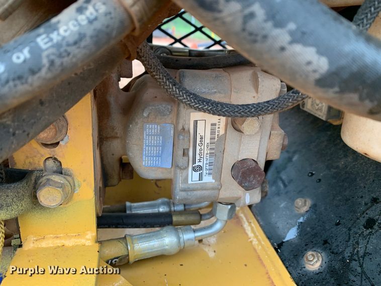 image for item LI9247 2010 Vermeer RTX100  trencher