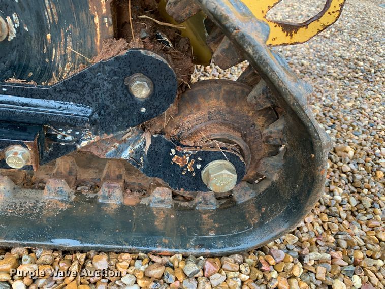 image for item LI9247 2010 Vermeer RTX100  trencher