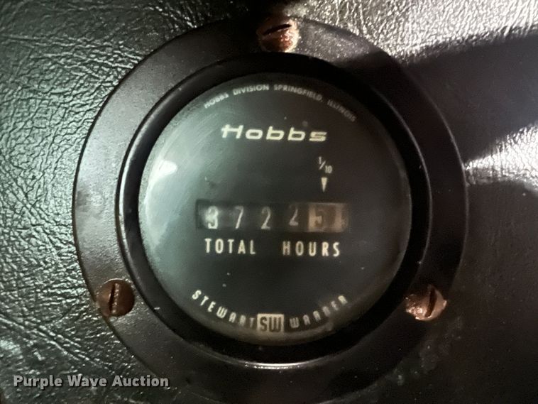 image for item LI9568 Allis Chalmers ACC30  forklift