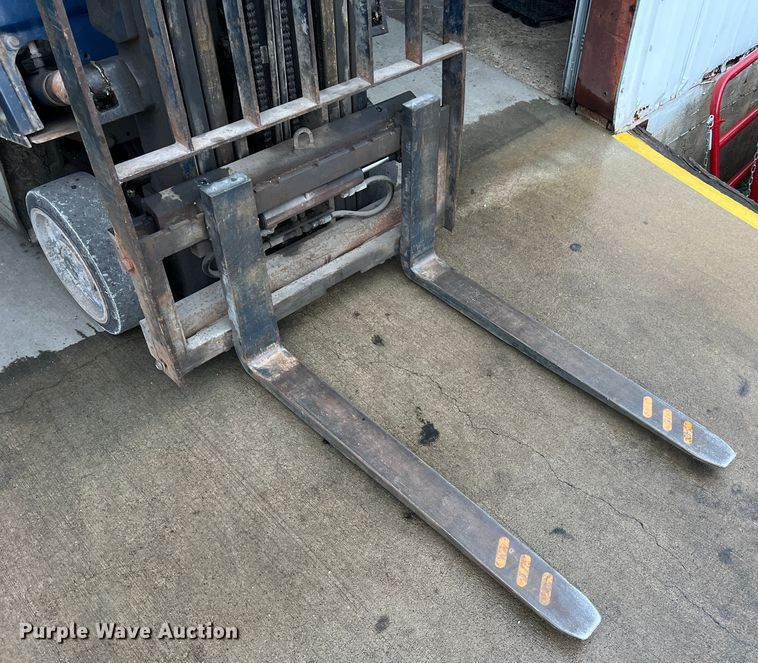 image for item LI9569 Komatsu FG15ST-15  forklift