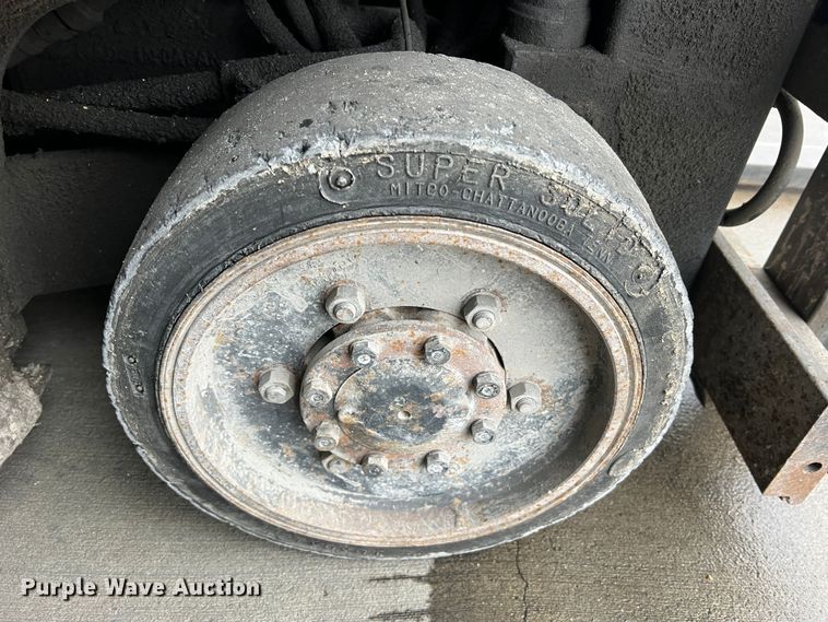 image for item LI9569 Komatsu FG15ST-15  forklift